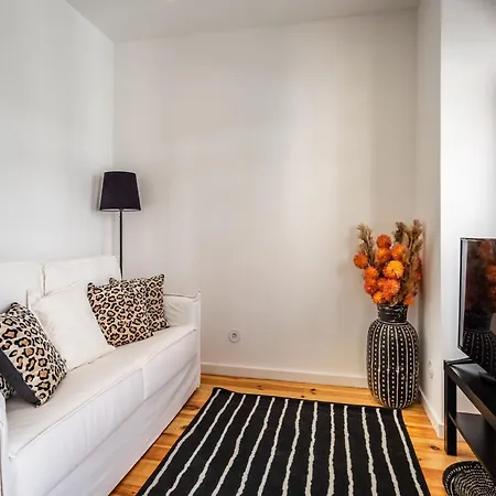 Akicity Arroios Dim Apartment